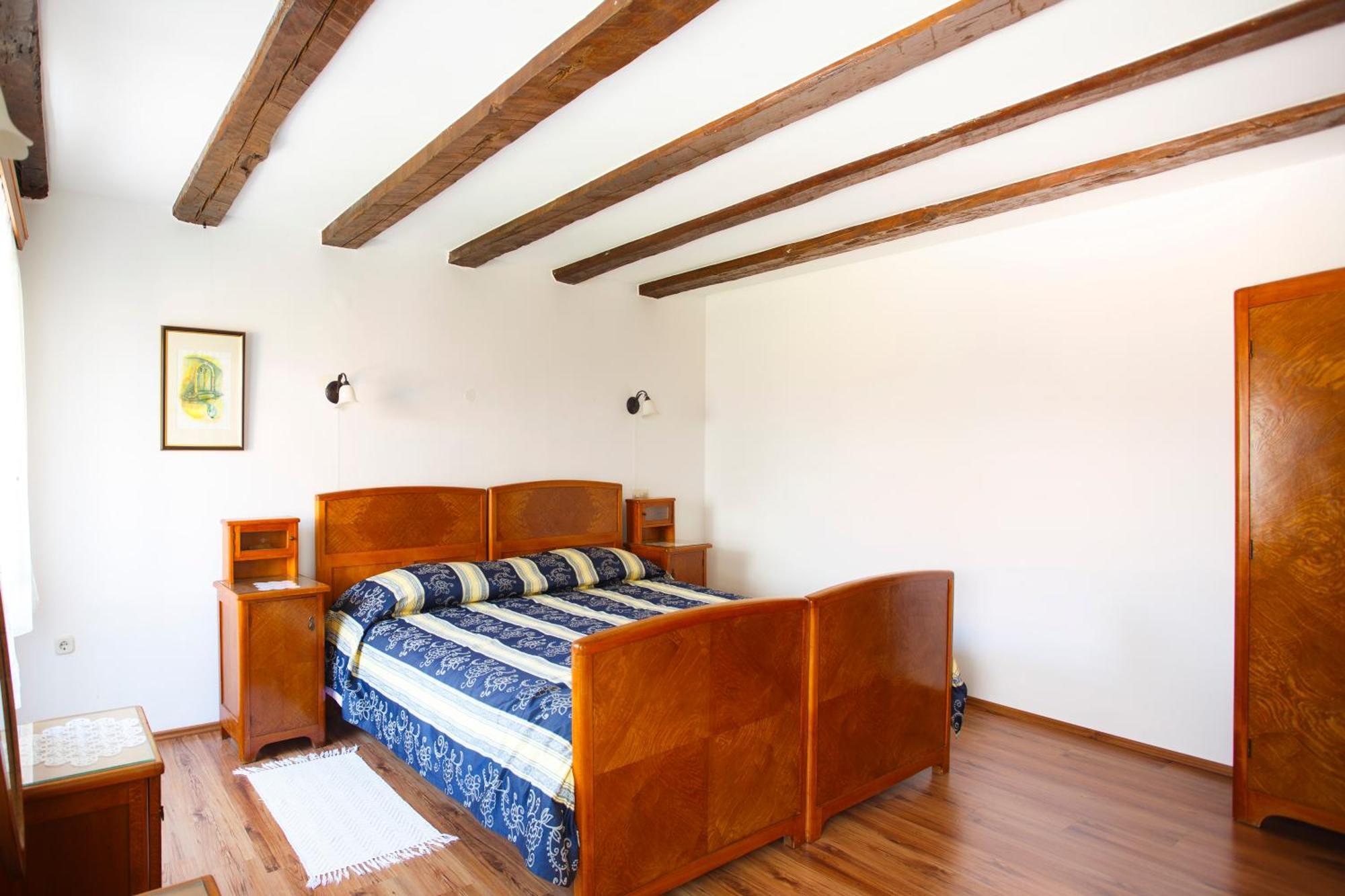 Apartments Villa Kastav In Old Town Center With Sea View And Parking المظهر الخارجي الصورة