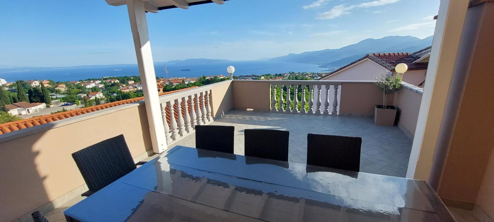Apartments Villa Kastav In Old Town Center With Sea View And Parking المظهر الخارجي الصورة