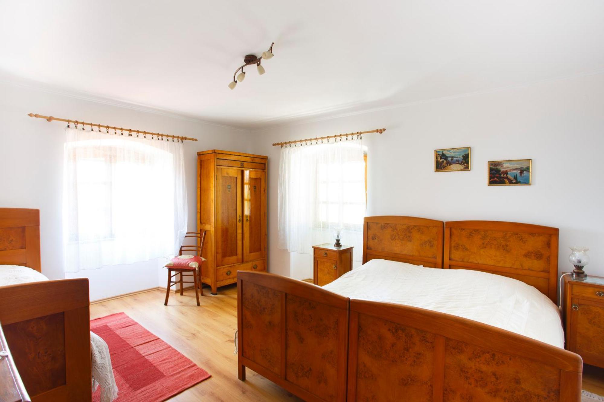 Apartments Villa Kastav In Old Town Center With Sea View And Parking المظهر الخارجي الصورة